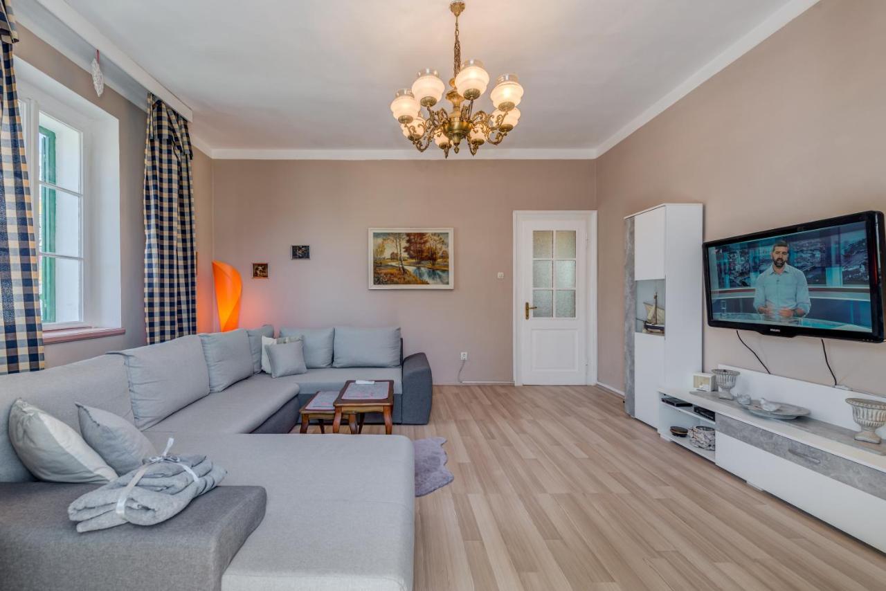 Apartment Pape Split Luaran gambar