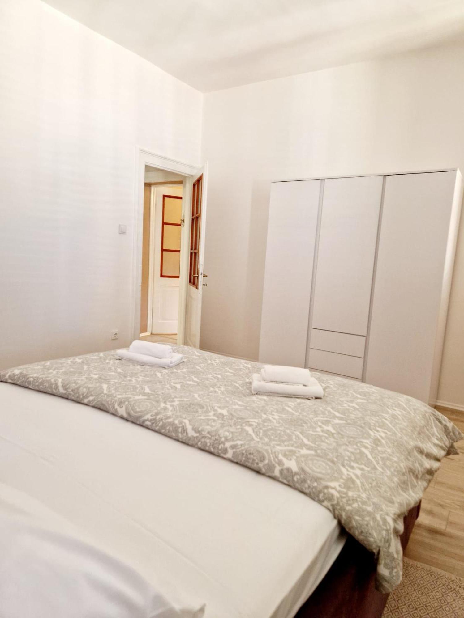 Apartment Pape Split Luaran gambar
